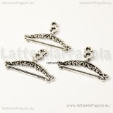 Charm gruccia double-face in metallo argento antico 24x17mm